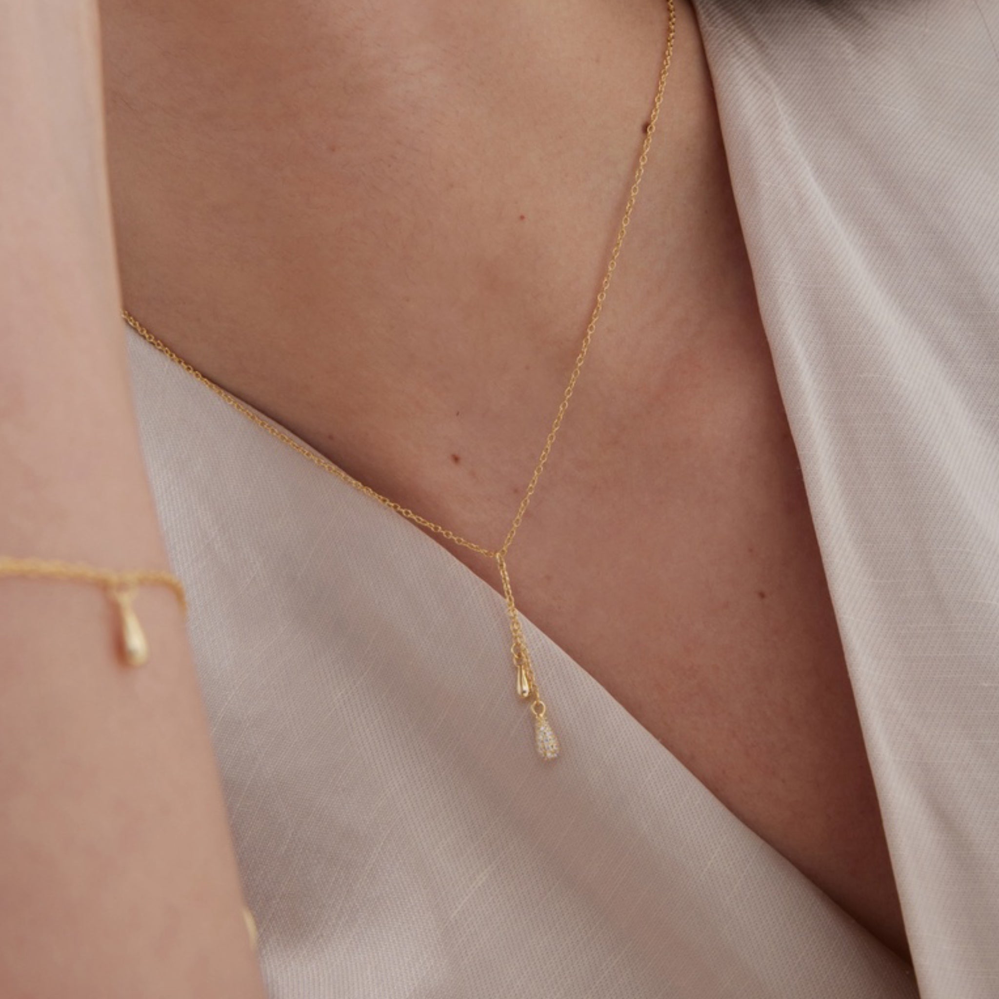 Collar Gotas Oro - Piedra de Toque