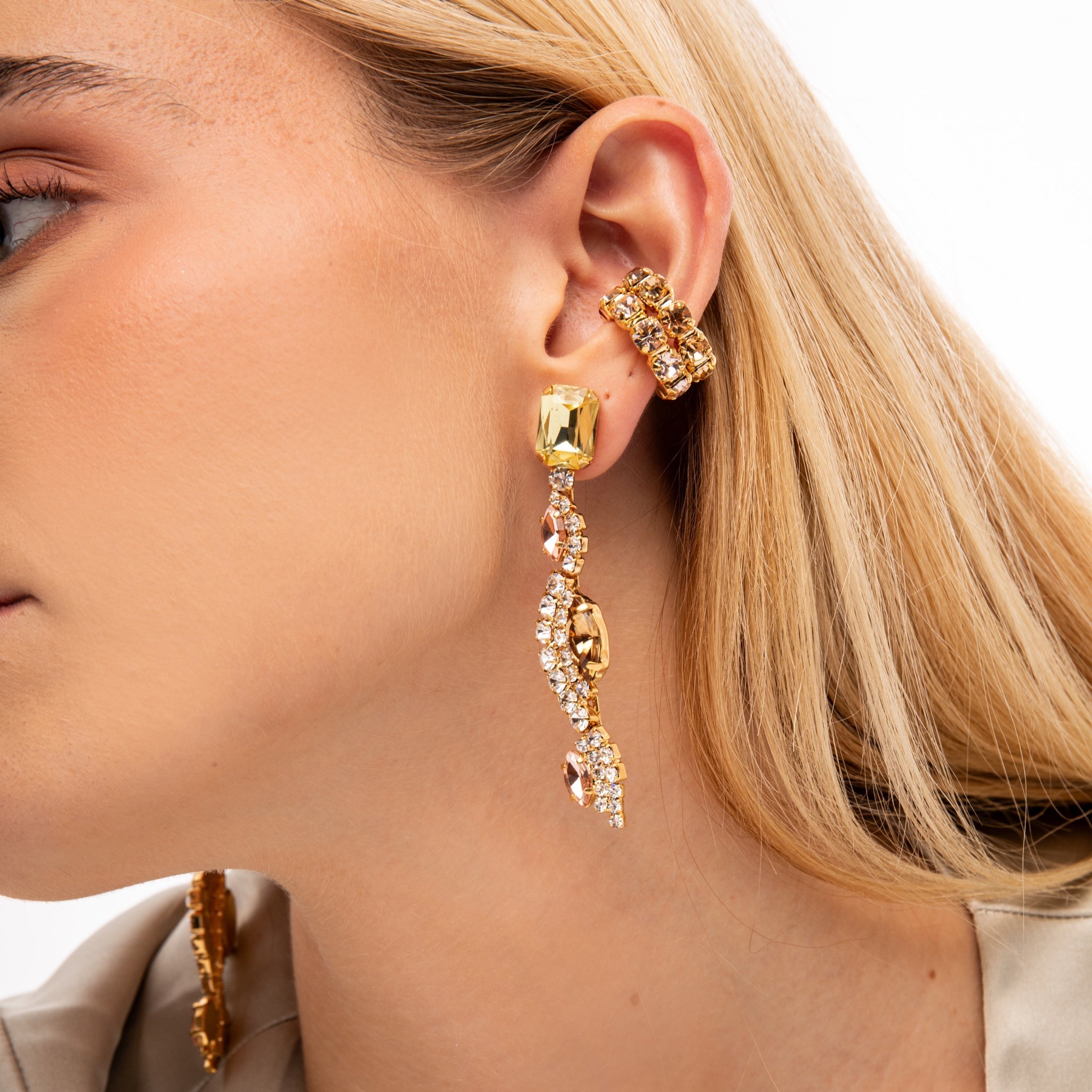 Ear Cuff Verde Oliva - Piedra de Toque