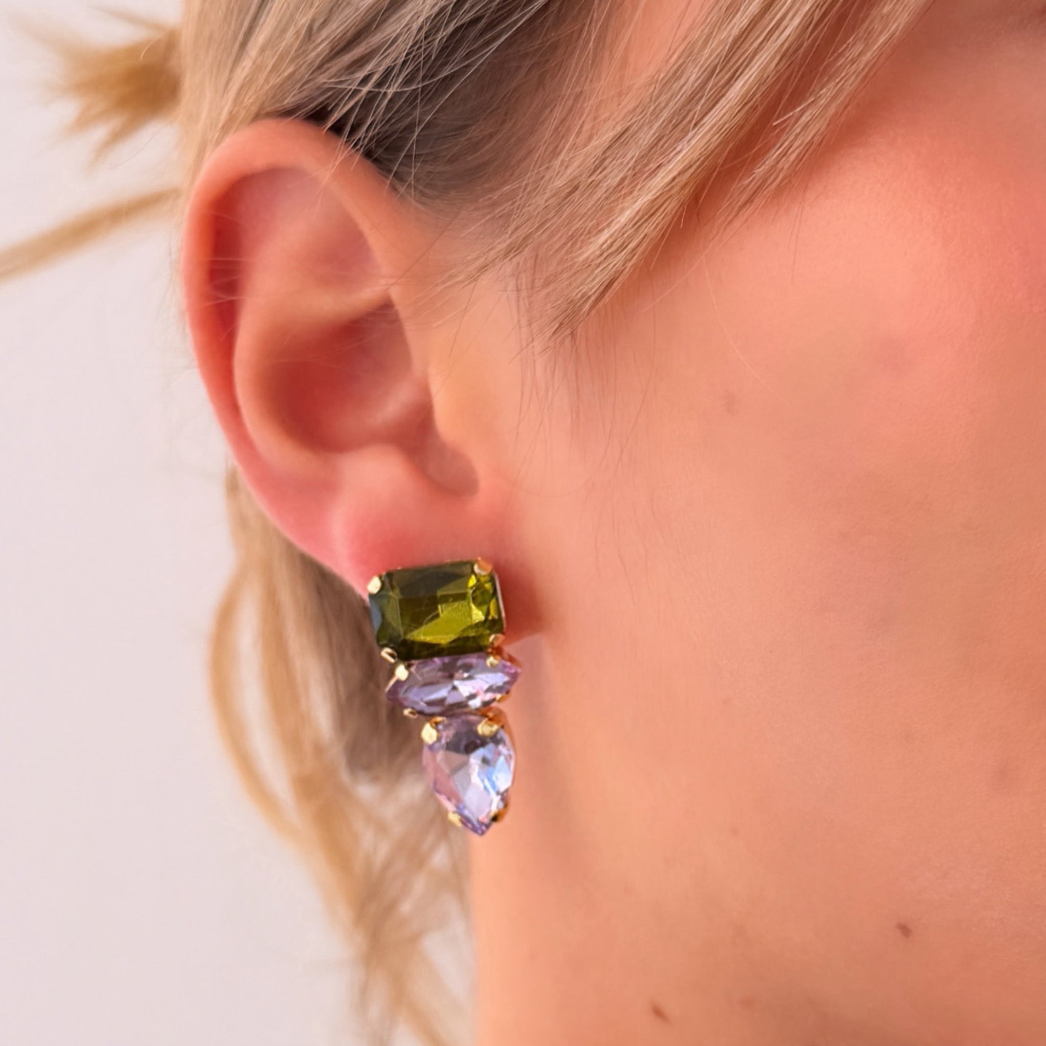 Pendiente Oliva Rectangular y Gota Violeta - Piedra de Toque