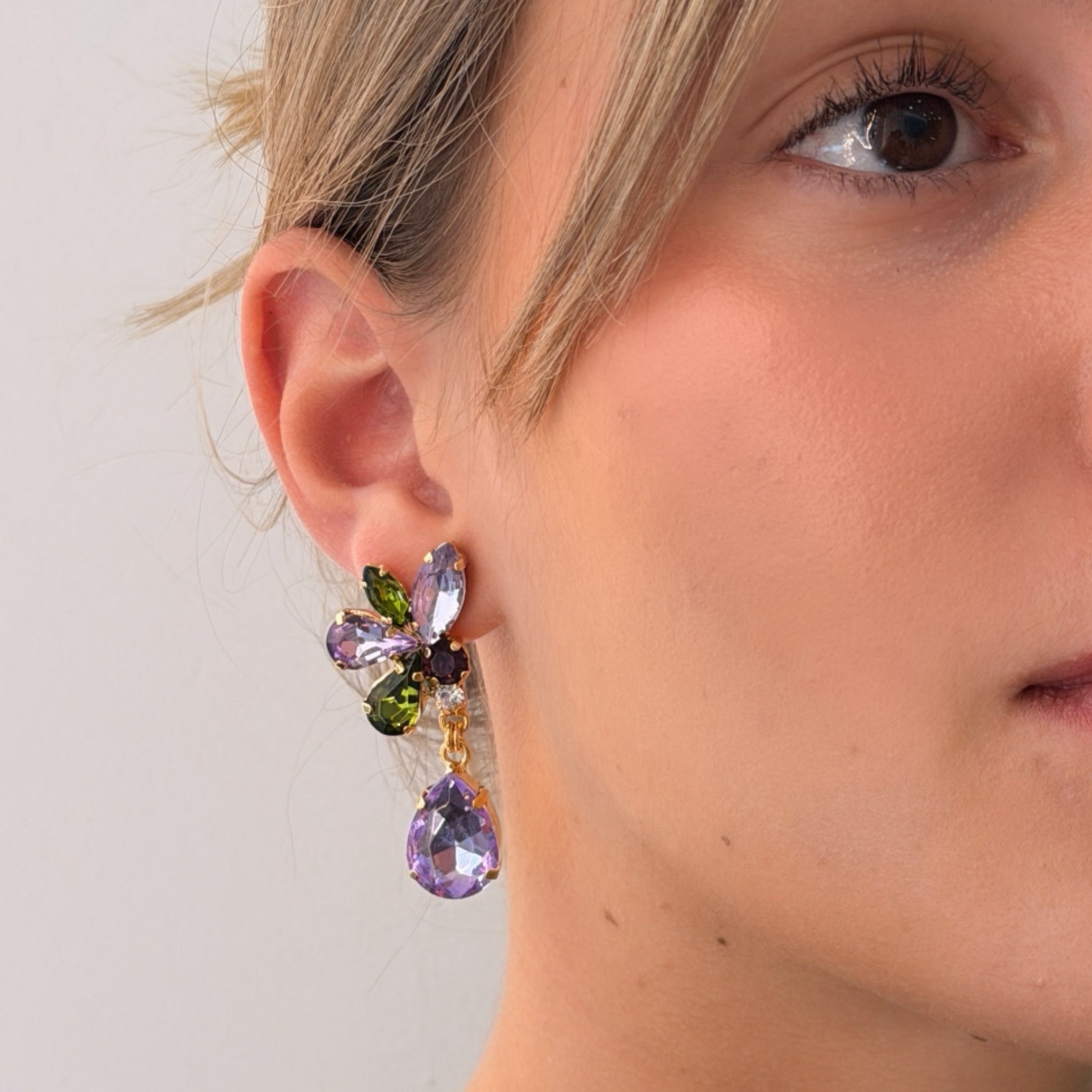 Pendientes Flor y Gota Violeta - Piedra de Toque