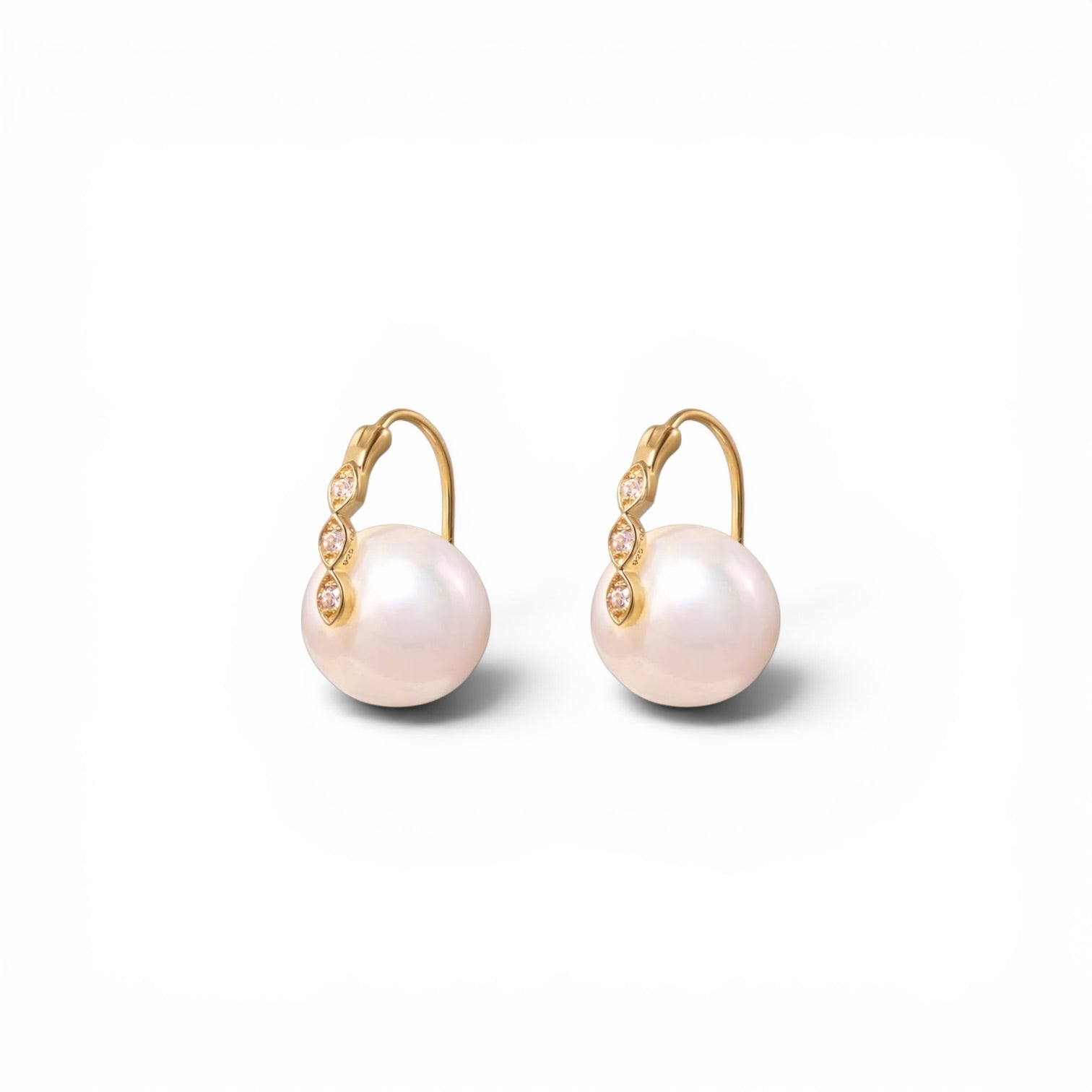 Pendientes Tasha con Perla - Piedra de Toque