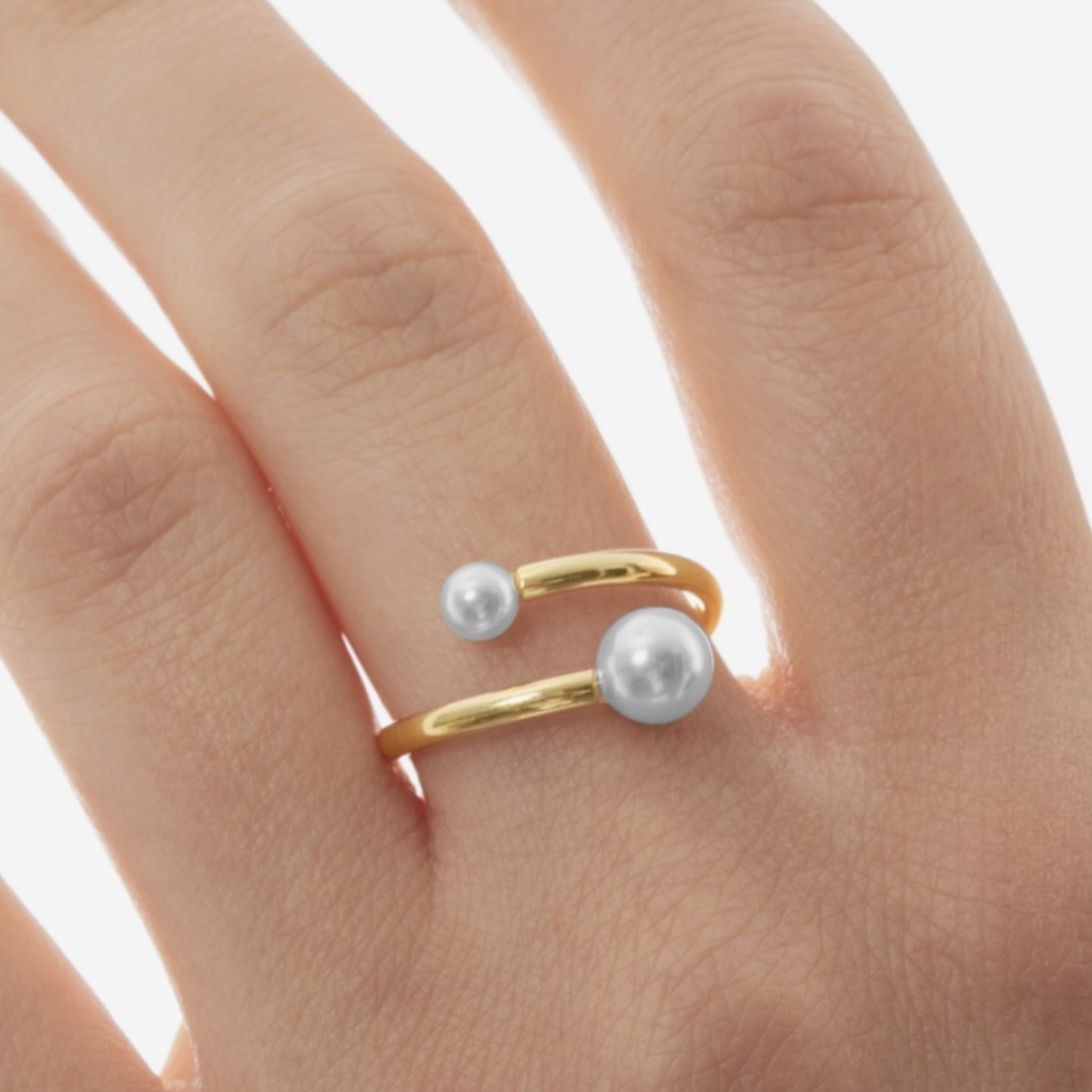 Sortija Abierta con Perlas - Piedra de Toque