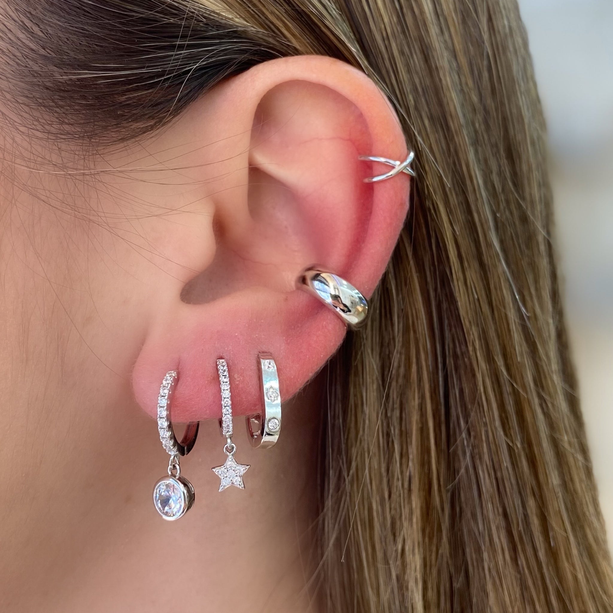 Ear Cuff Liso - Piedra de Toque