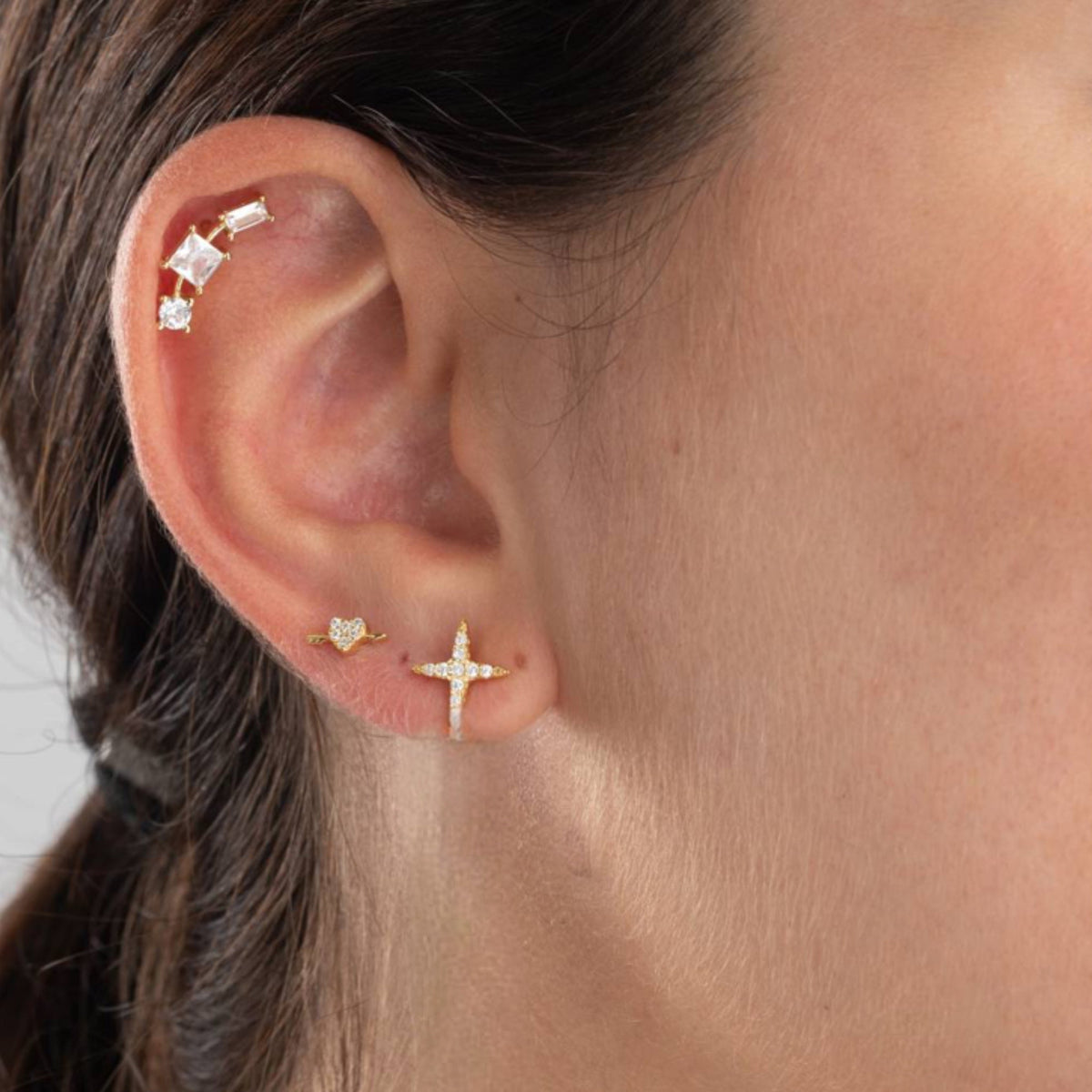 Pendientes Tres Circonitas Mixtas Plata - Piedra de Toque